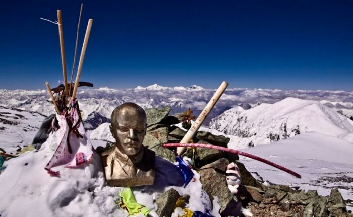 Lenin Peak: Historic Climbs and Tragedies on this 'Easiest' 7,000'er