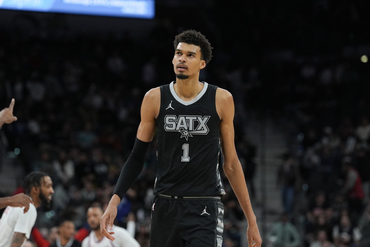 The Spurs' Dream Starting Five For The 2025-26 Season