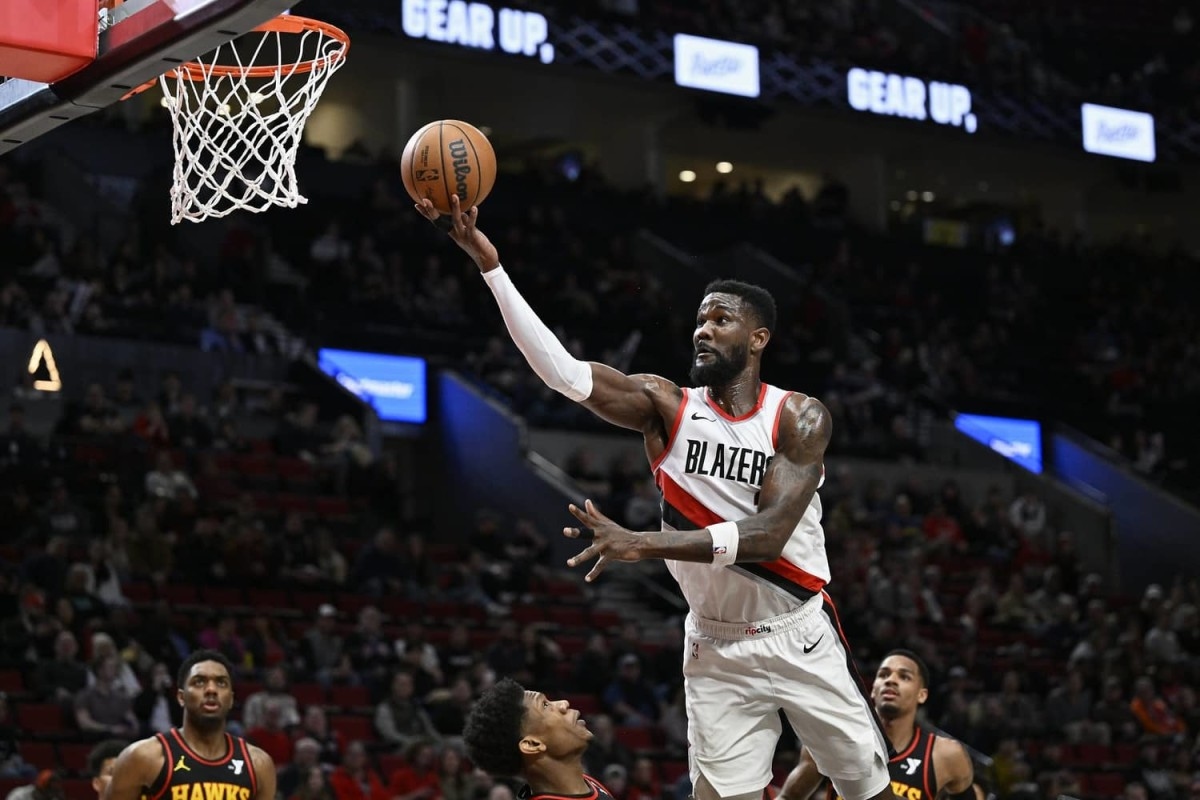 Lakers Legend Challenges Deandre Ayton To Make His Country Proud Ahead Of Debut Season
