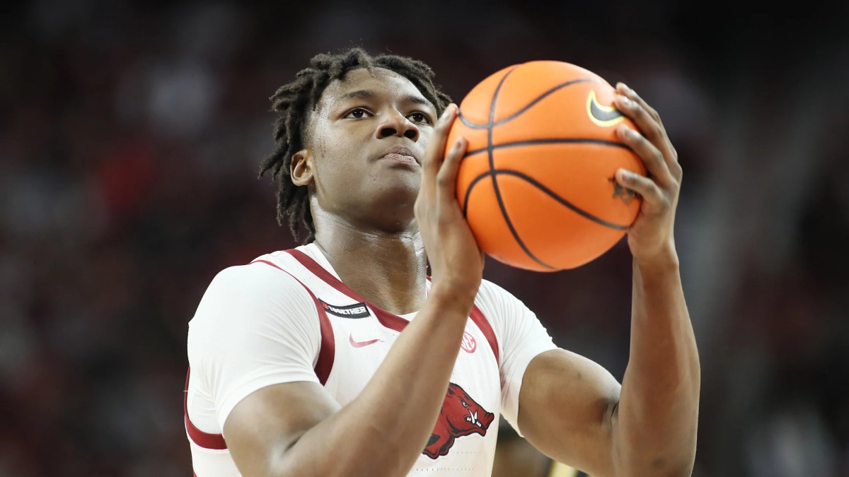 Lakers Fans Are Excited About Adou Thiero: Elite Wing Defender With Amazing Upside