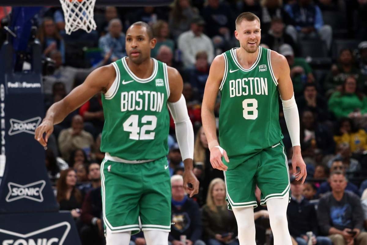 Warriors Address Draymond Green's Complaints By Acquiring Celtics Center In Mock Trade Idea
