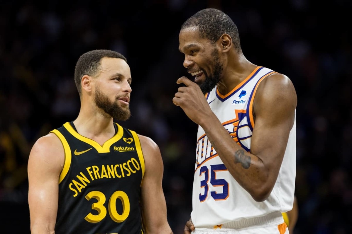 Kevin Durant Takes Subtle Shot At Stephen Curry; Reveals Why Warriors Fans Hate Him: "They Will Never Recover"