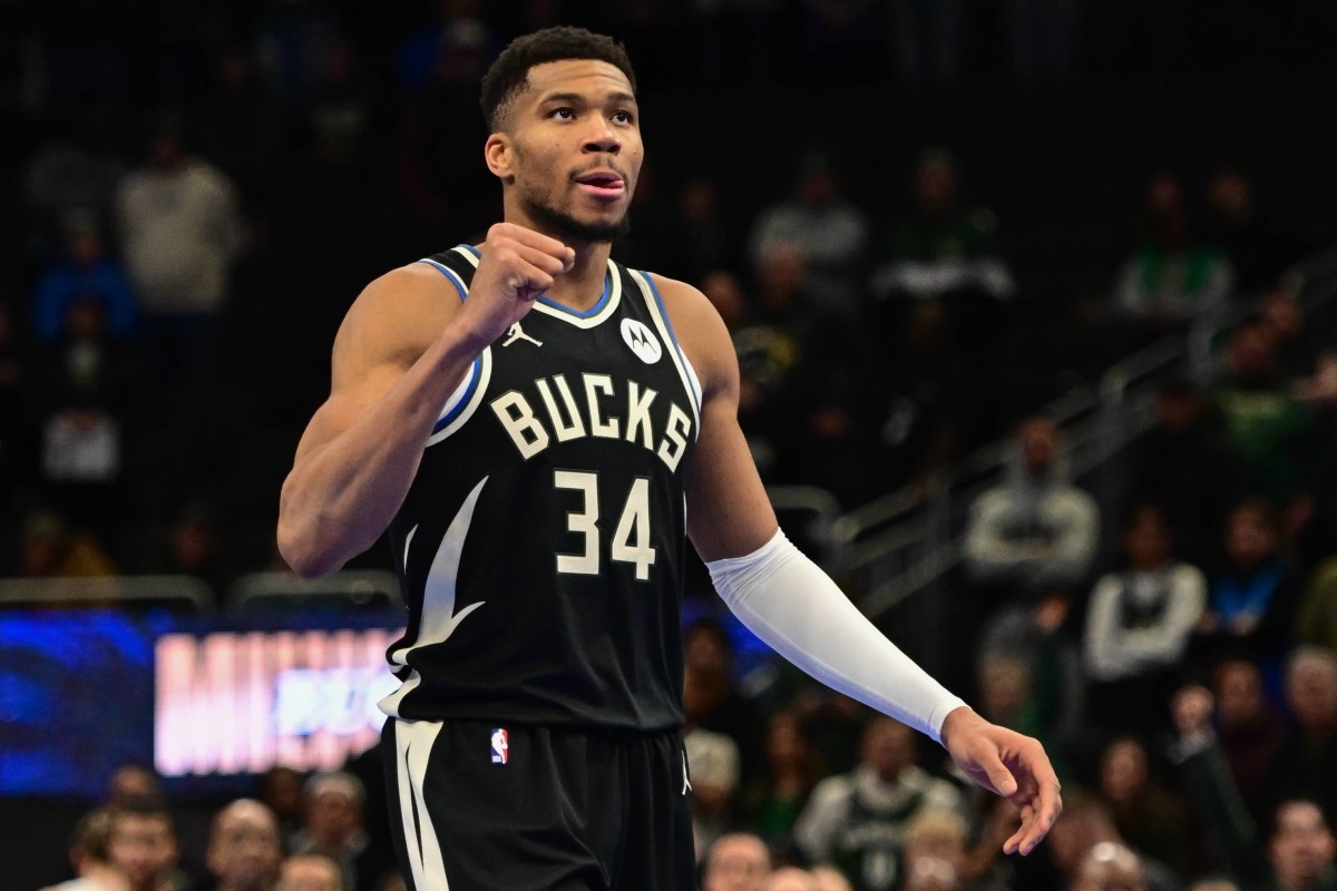 Celtics Emerge As Dark-Horse Suitors In Potential Giannis Antetokounmpo Trade