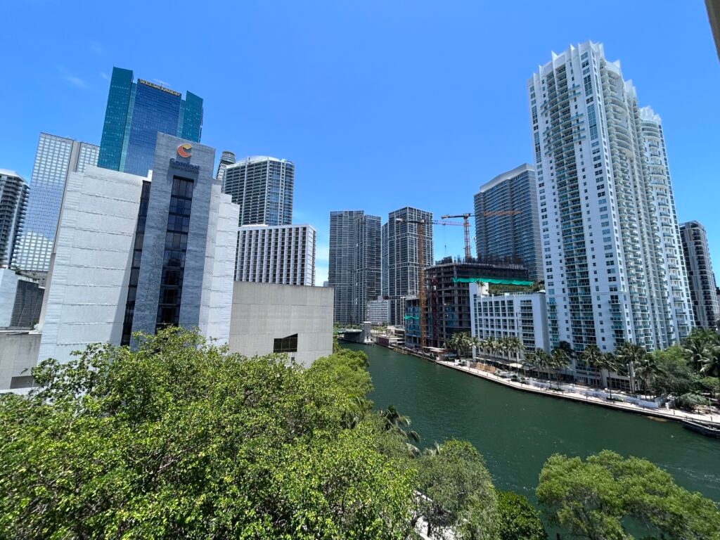 DeSantis signs anti-squatting bills benefiting hospitality industry, retail property owners