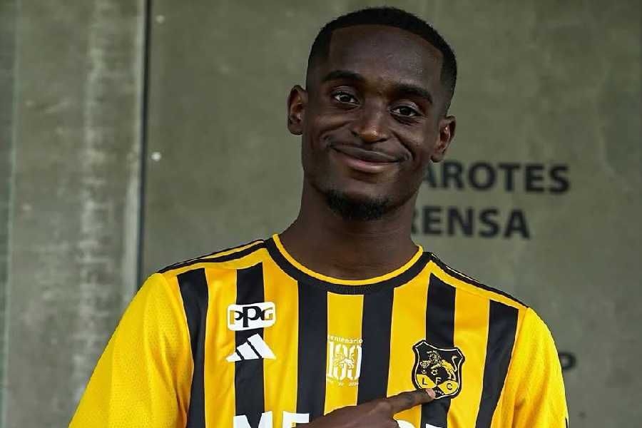 Gabonese striker Alan Do Marcolino leaves Rennes for Portugal