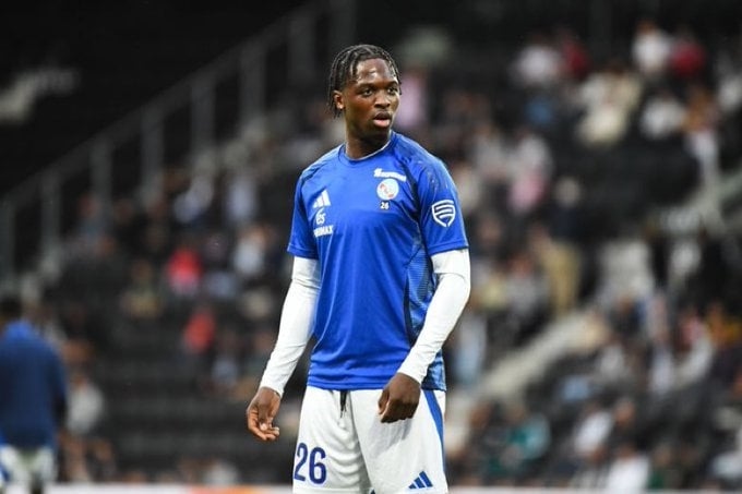 Strasbourg reportedly demands €35m for Dilane Bakwa