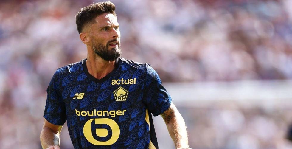 Olivier Giroud Makes History Just Minutes Into Lille Debut