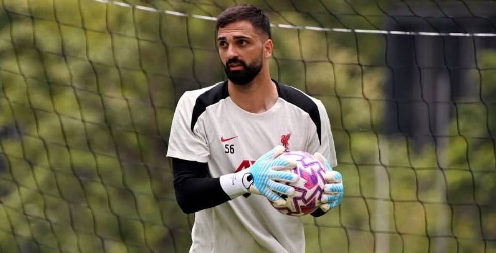 (Video) Liverpool Keeper Mamardashvili's Horror Blunder Hands Milan a Fourth Goal