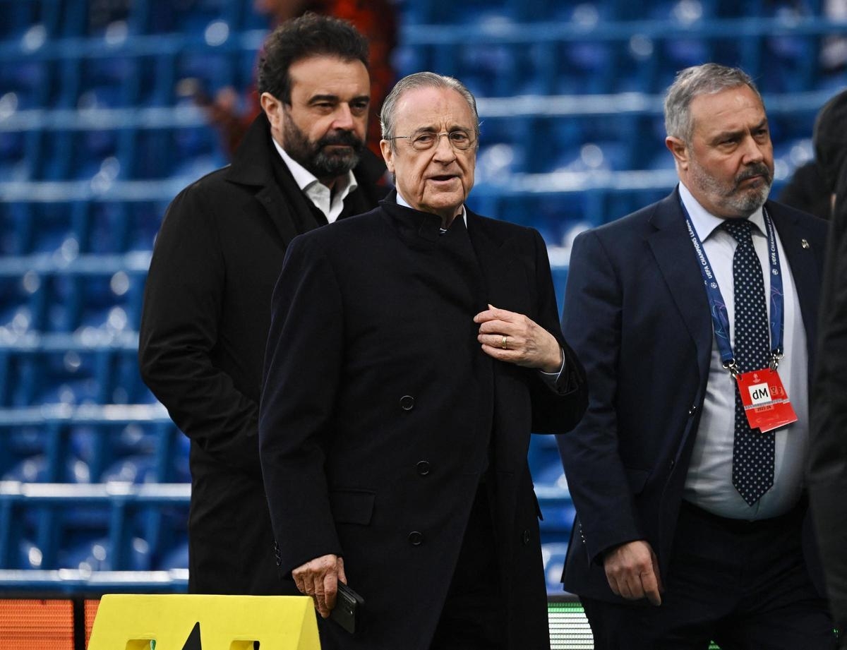Real Madrid will consider signing fourth defender this summer