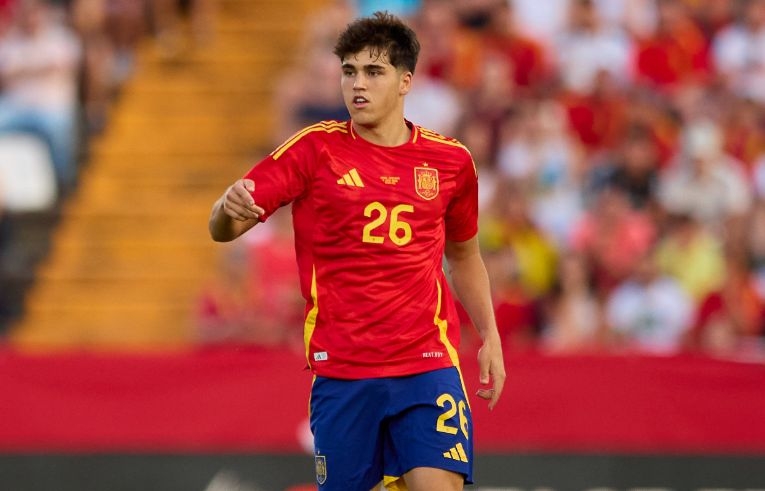 Barcelona offered mixed Pau Cubarsi update ahead of Osasuna battle