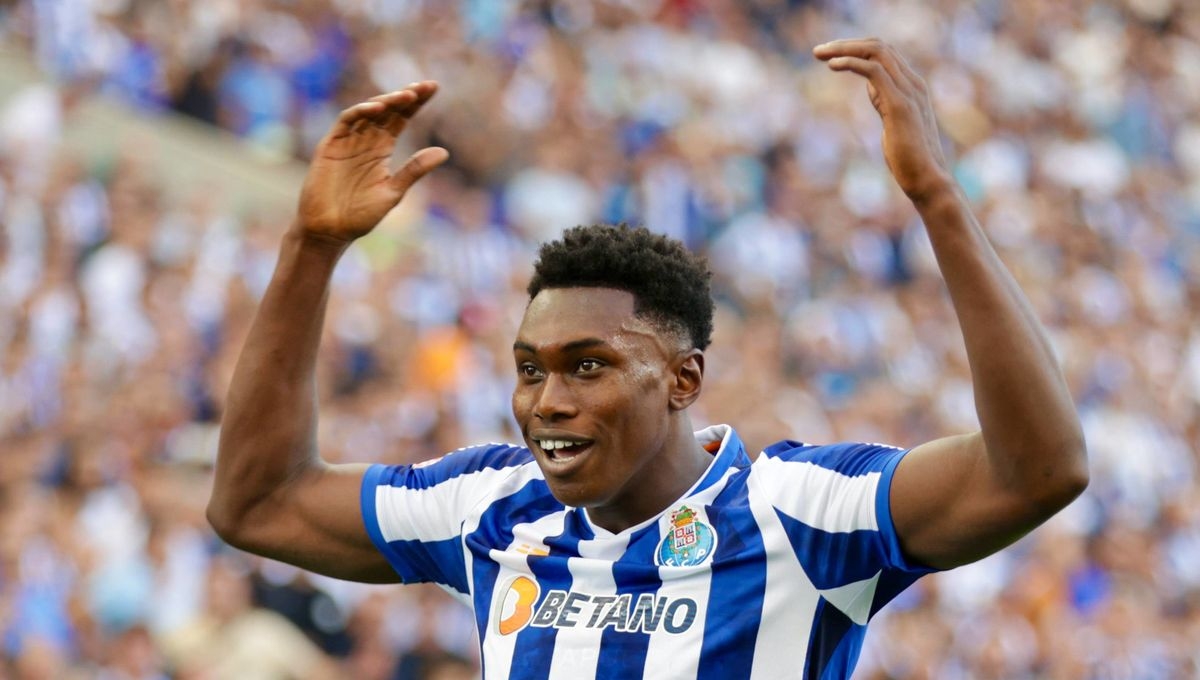Atletico Madrid receive €5m boost on Samu Aghehowa deal