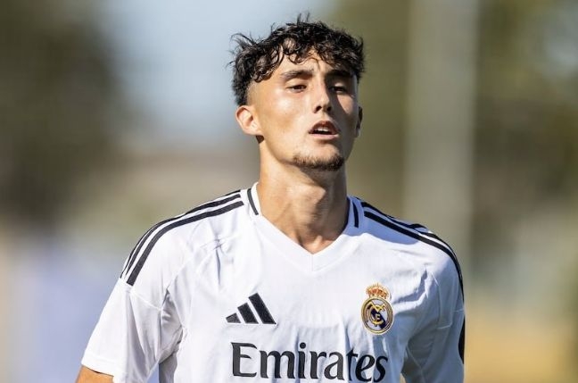Real Madrid open contract talks for starlet as Xabi Alonso picks two youngsters for Club World Cup