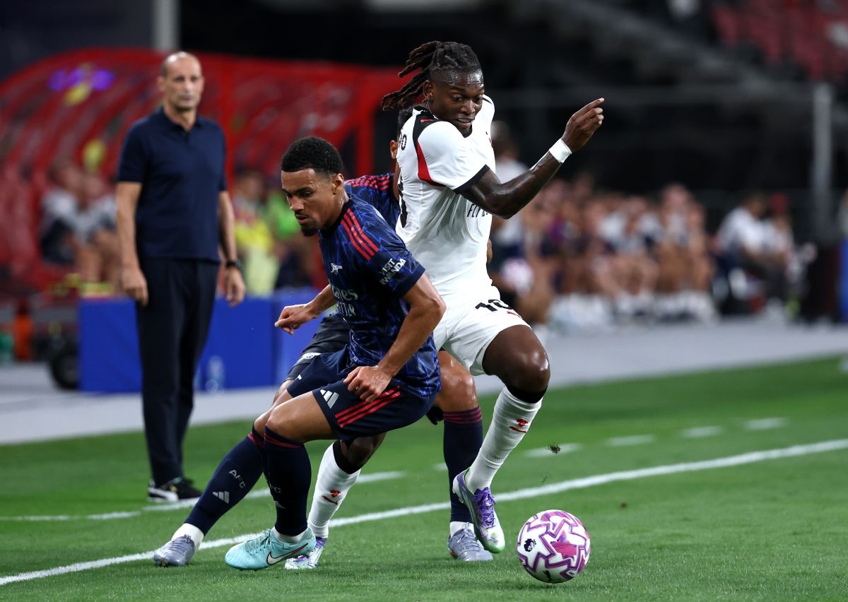Watch: Fantastic Leao goal gives Milan lead against Liverpool