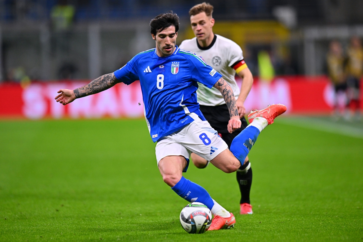 Tonali breaks silence on Newcastle future, confirms Italy strategy