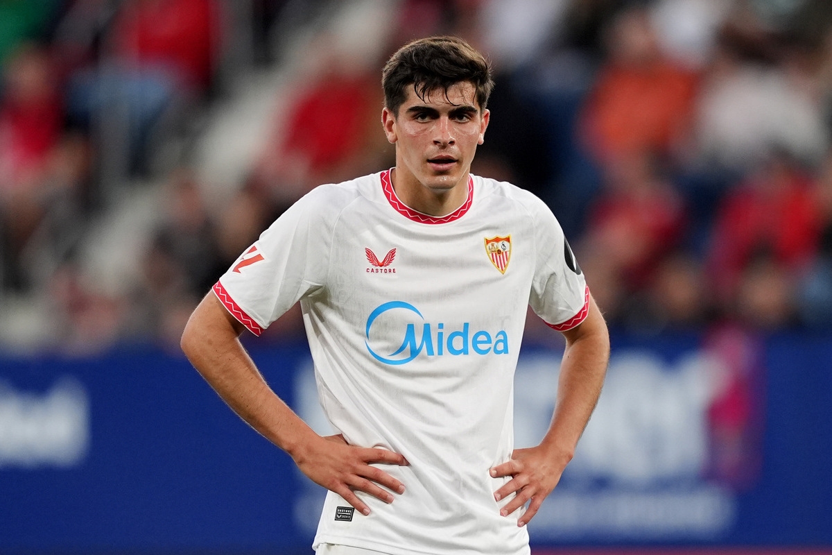 Wolves swoop for Napoli target Juanlu