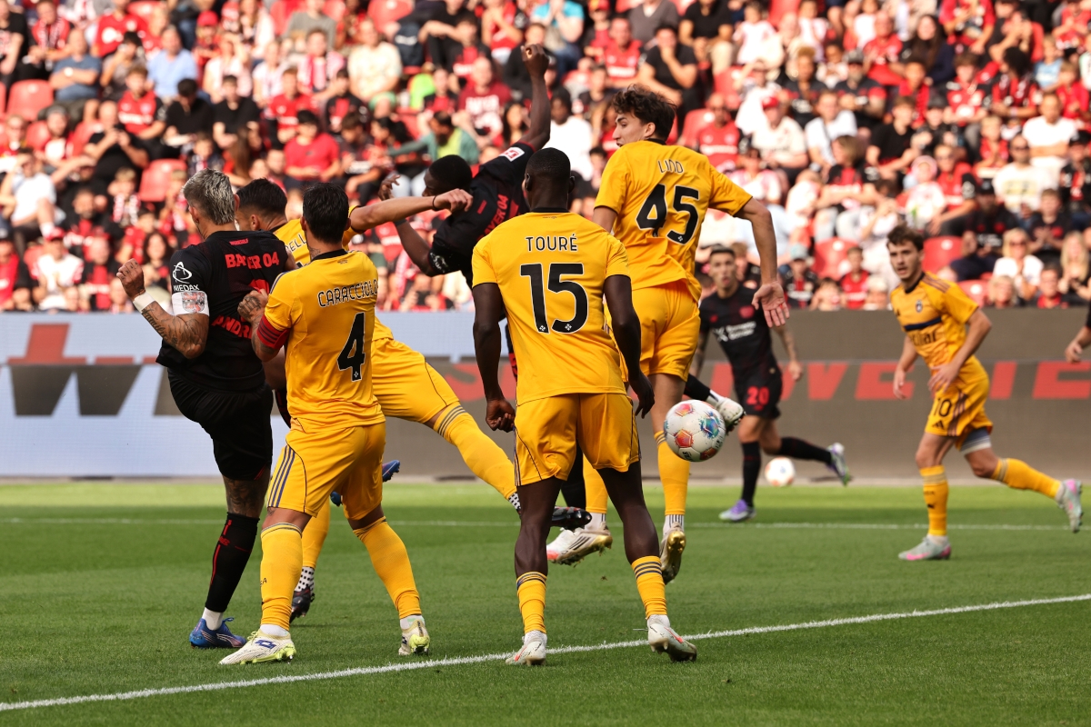 Pisa capitulate to Bayer Leverkusen and Genoa held by Japan