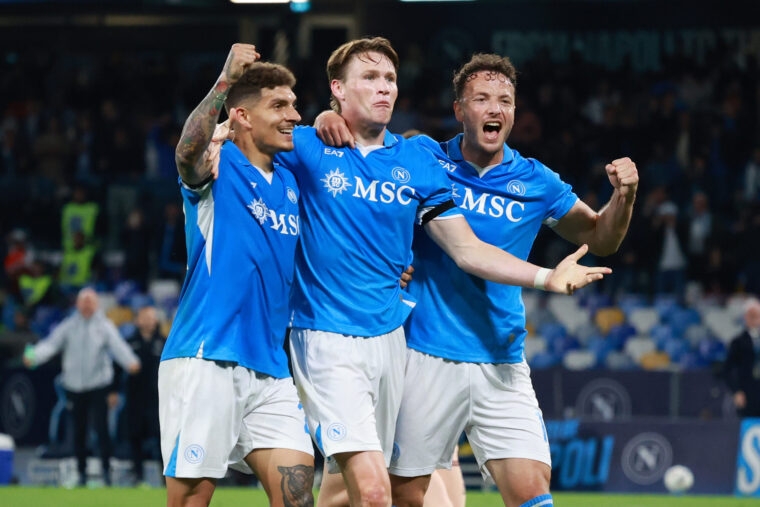 Serie A title race: Napoli seize top spot after Torino win, Inter falter against Roma