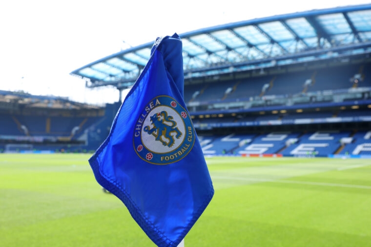 Chelsea hold talks over possible stadium move