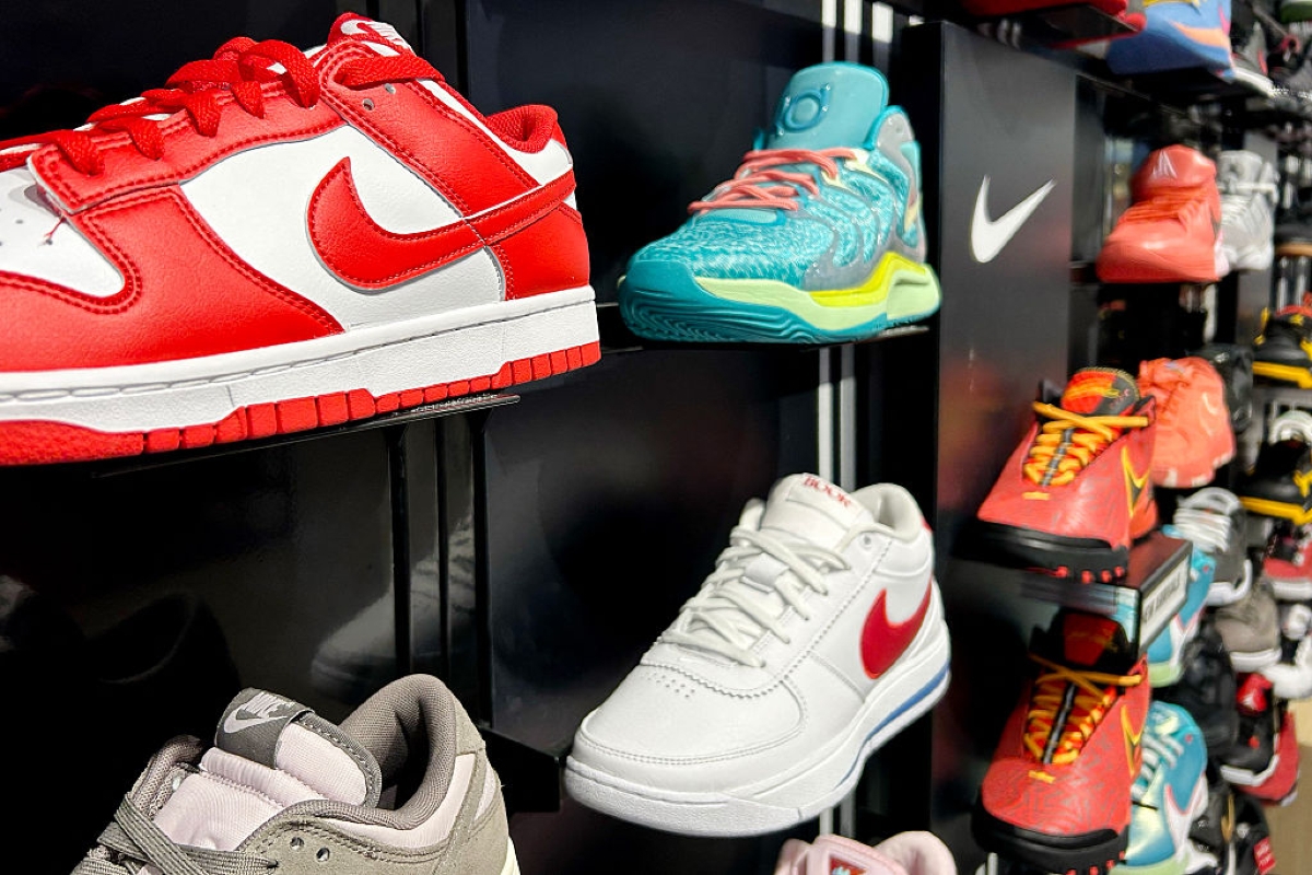 All the Retailers Nike Left & Then Returned: Amazon & Wholesale Shift