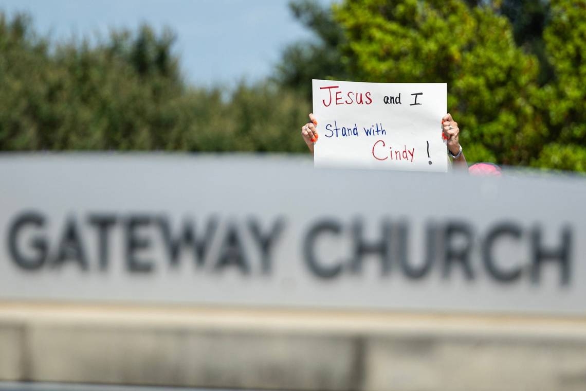 Southlake's embattled Gateway Church appoints new senior pastor