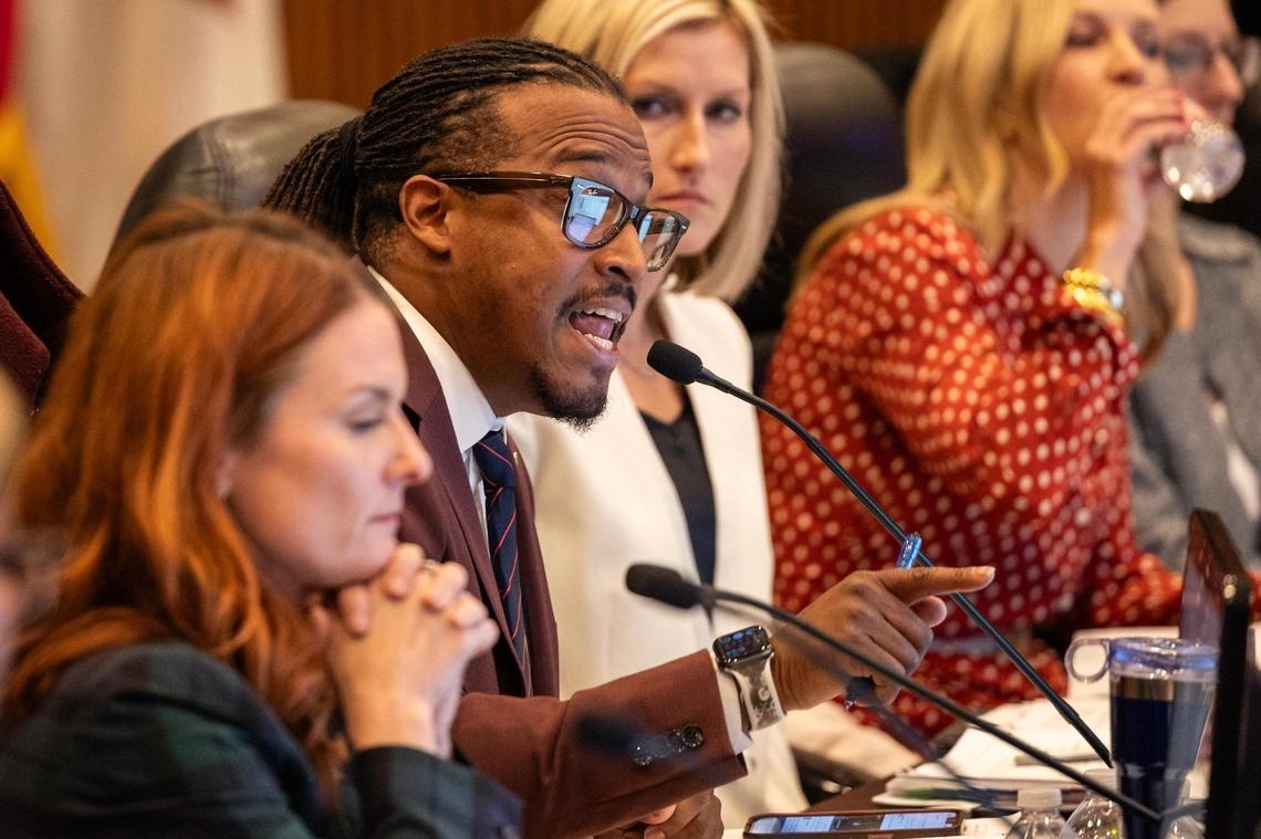 Fort Worth city council members make push for affordable housing