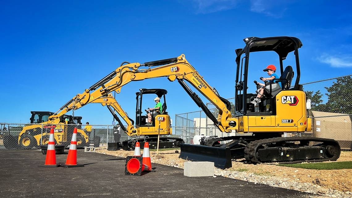 Kids drive real construction equipment at this theme park coming to North Texas