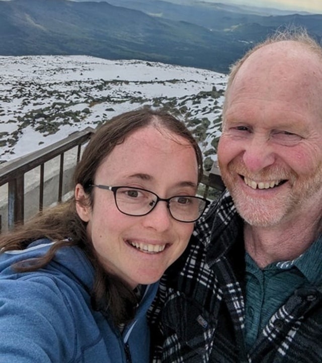 Hiker found dead in Maine, search continues for 28-year-old daughter