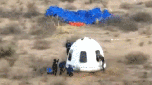 Jeff Bezos takes a tumble while circling Blue Origin capsule carrying fiancée: Watch