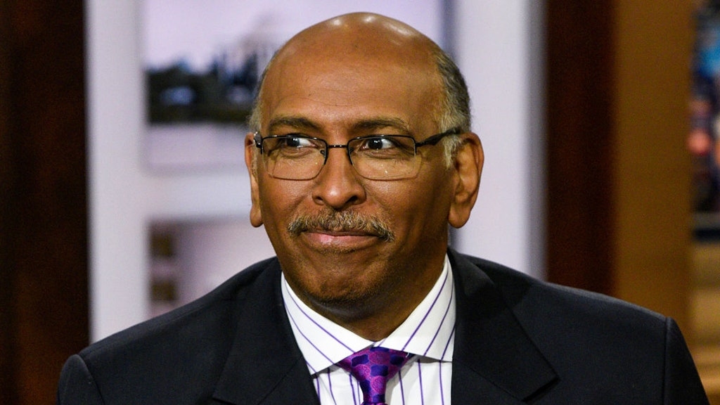 MSNBC host insists he's 'still a Republican' as he encourages far-left lawmaker to ‘bring that resistance'