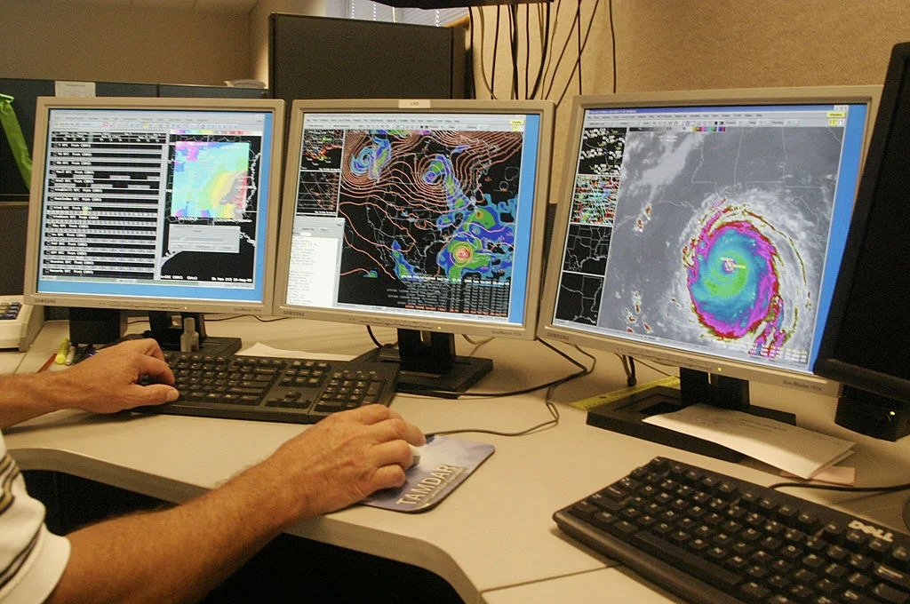 Artificial intelligence among new tech shaping forecasts during 2025 hurricane season