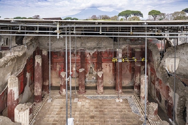 Life-sized murals discovered on walls of Pompeii home buried by volcanic eruption nearly 2,000 years ago