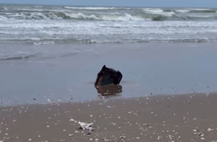 Debris from SpaceX rocket launch reportedly washing ashore on Mexican beaches