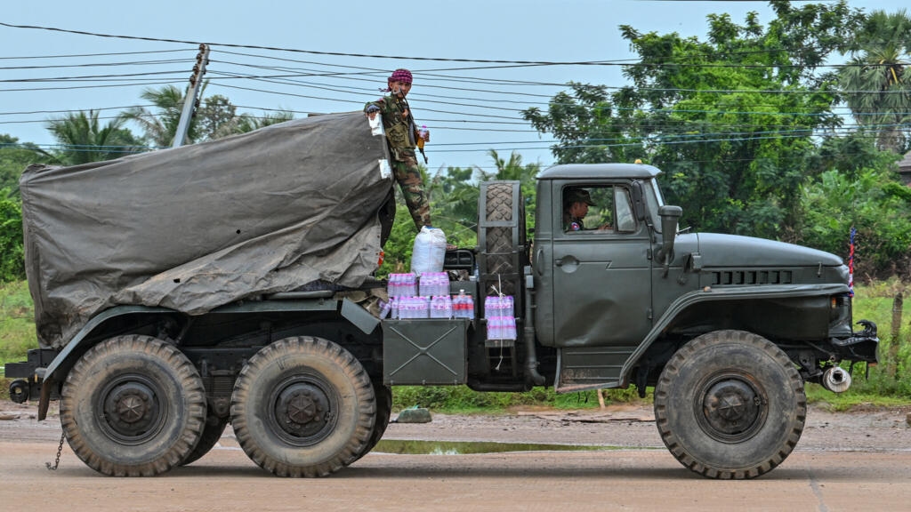 Thai-Cambodian border clashes kill at least 33 amid UN call for 'restraint'