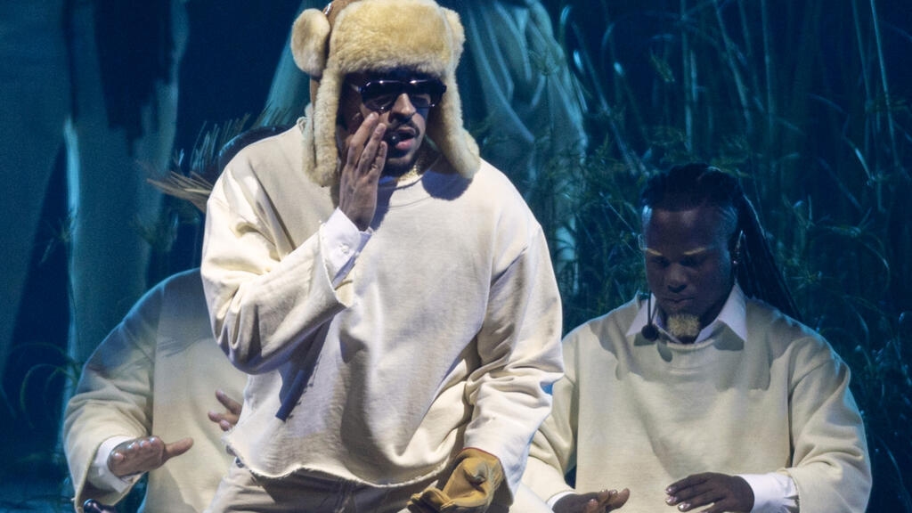 The Bright Side: Bad Bunny kicks off Puerto Rico residency with marathon show