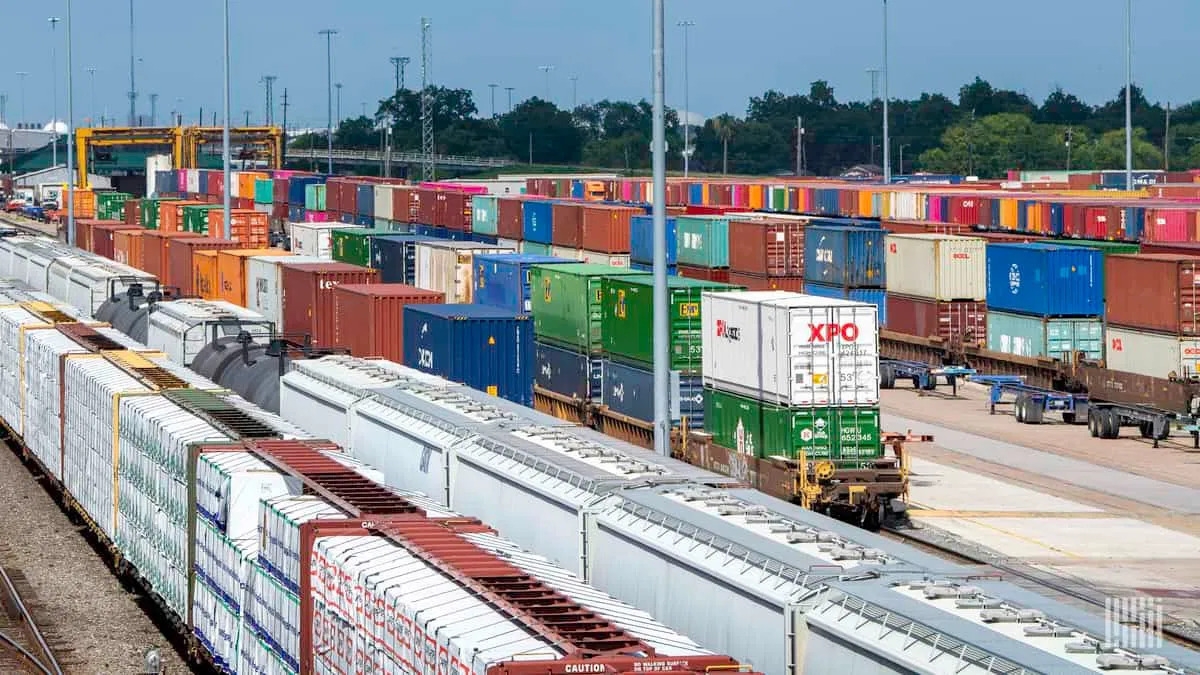 Advisory team will drive overhaul of US railroad regulator