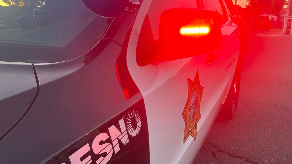 Shooting leaves one injured between renter and suspect at Fresno apartment, cops say