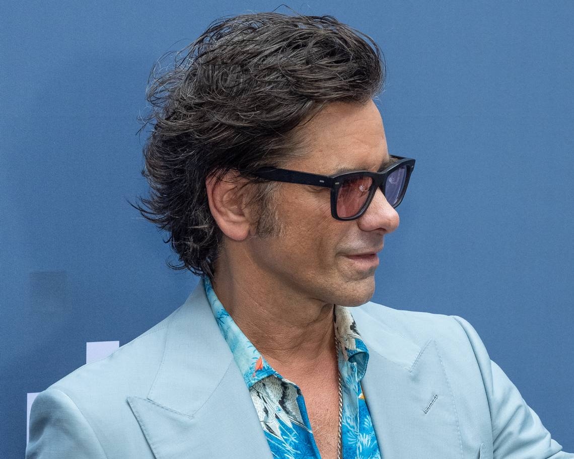 John Stamos shouldn't be canceled for supporting nurses at Trump's Mar-a-lago