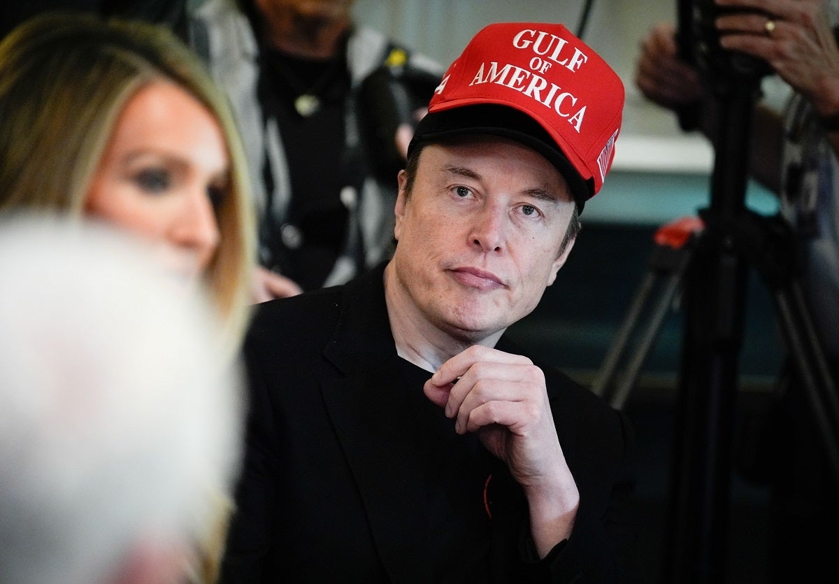 Government Gives Elon Musk Permission to Detonate Rockets Over a Sacred Hawaian Island
