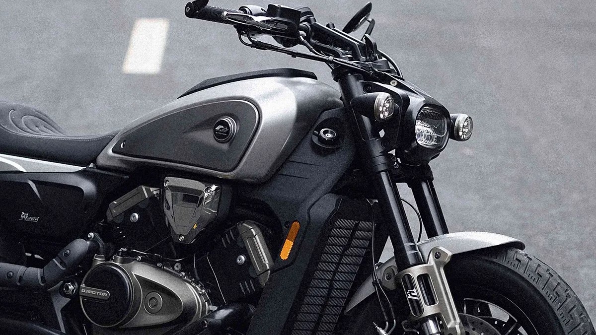 This Gorgeous, Affordable Cruiser Hails from a Surprising Place