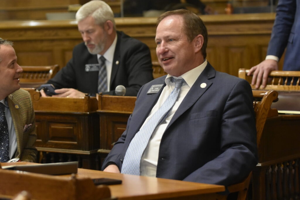 Rebirth of Georgia consumer utility watchdog pushed in bipartisan state Senate legislation