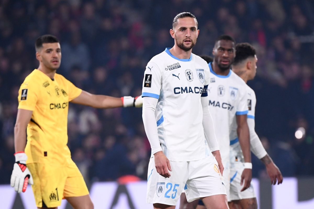 Marseille shirt burned and Adrien Rabiot's mother insulted in PSG fans' celebrations