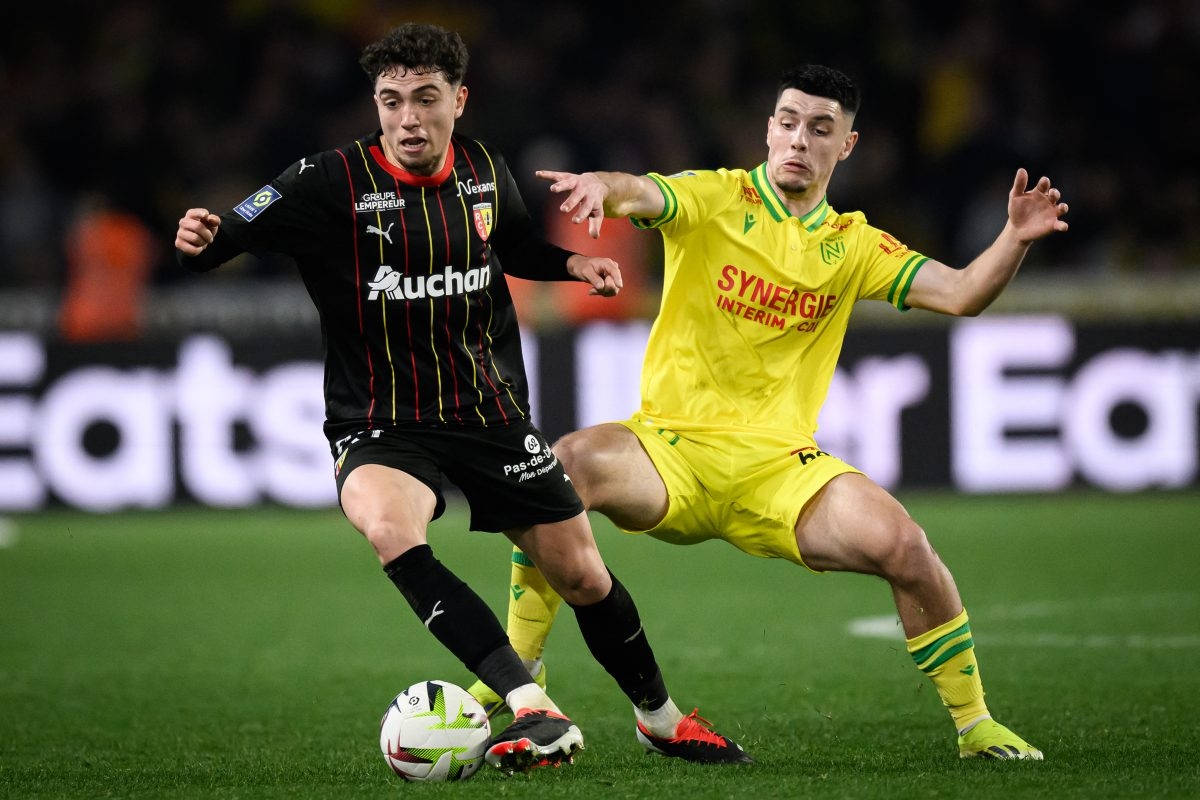Aston Villa enquire about Lens' Neil El Aynaoui