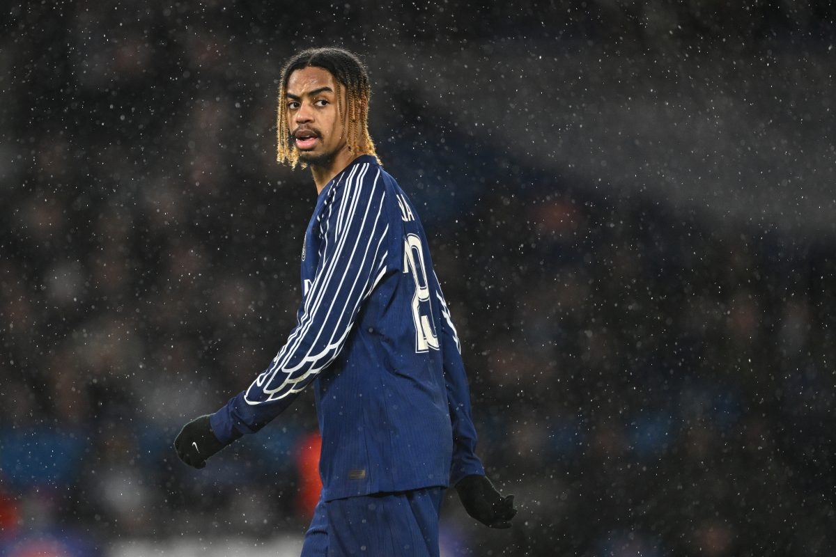 Why would Bradley Barcola be a smarter signing for Liverpool than Alexander Isak?