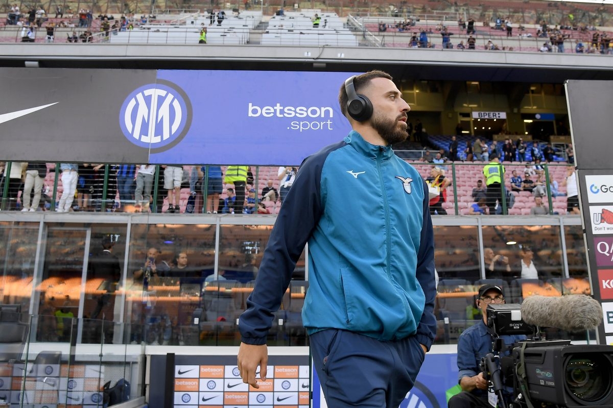 PSG consider move for Lazio's Mario Gila