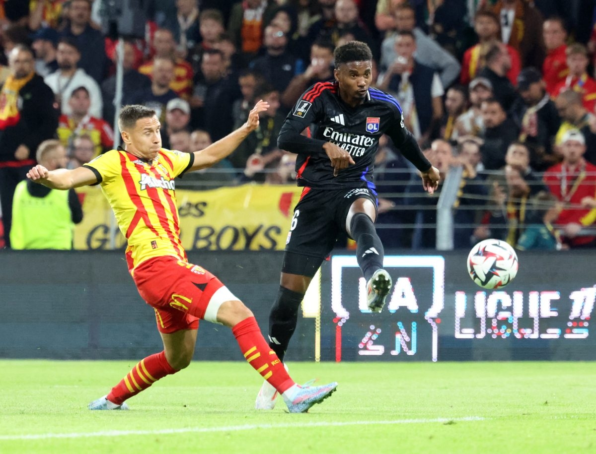 Lens predicted XI v Nice: Przemyslaw Frankowski out