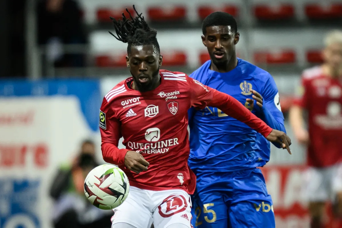Lille in talks to sign Brest's Bradley Locko