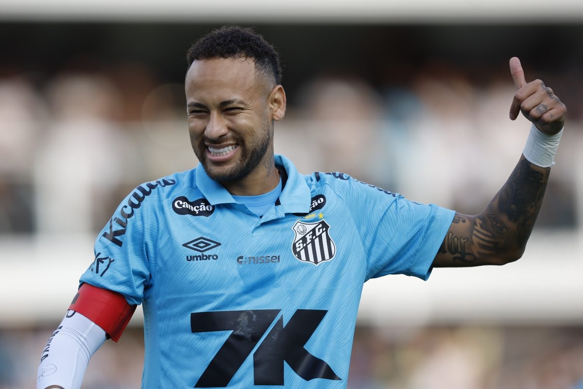 Neymar Sr. says his son is attracting interest from Champions League clubs