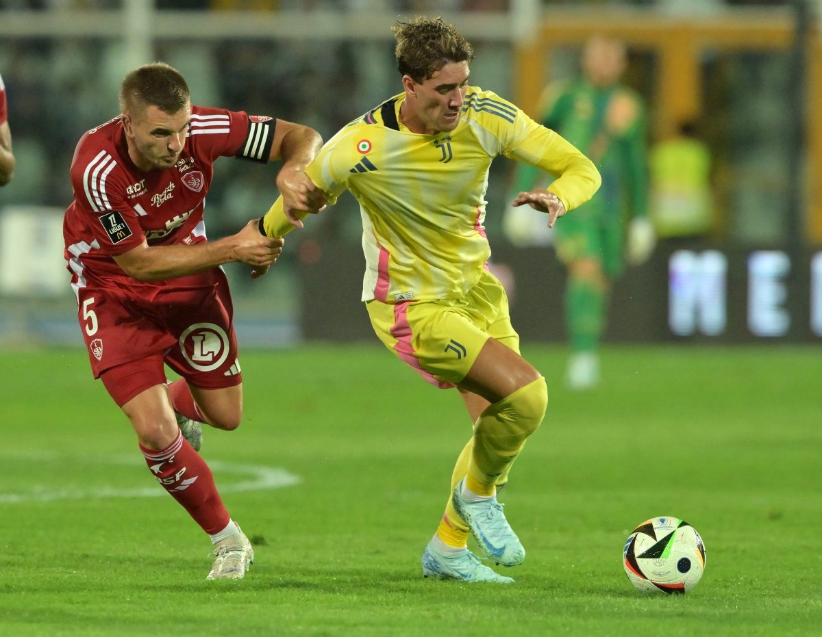 Chelsea could make move for Juventus' wantaway striker Dušan Vlahović
