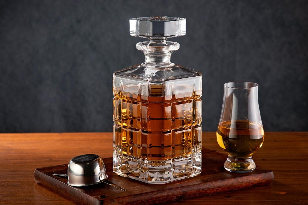 Popular whisky retailer announces shock closure with 'heavy heart'