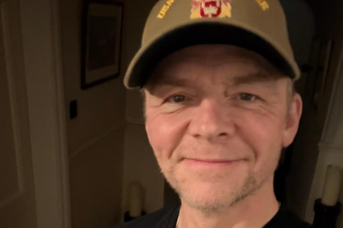 Huge TV star seen sporting Glasgow band merchandise